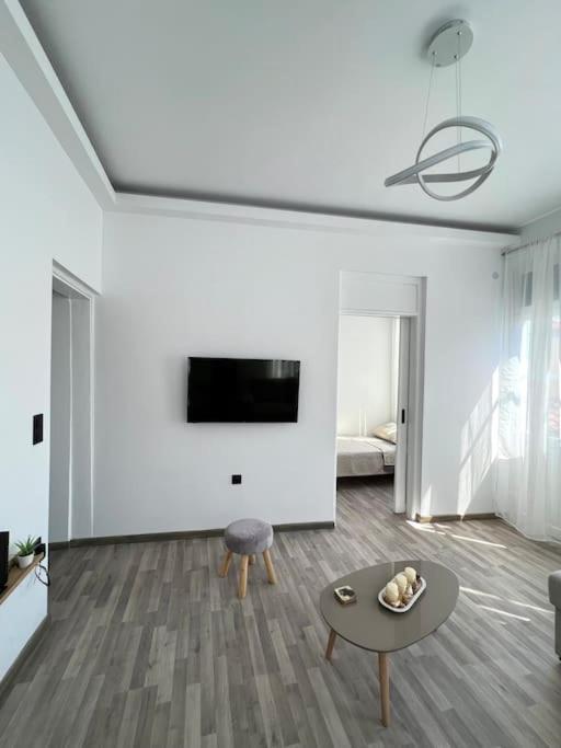 Bougainvillea Apartments 2 نافبليو المظهر الخارجي الصورة